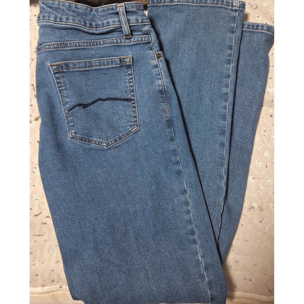 Blue Mountain Women's Jeans Size 12 Mid Wash Straight Leg Stretch Denim Pants